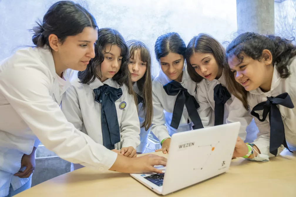 Niñas TIC. Liceo 29. Pensamiento computacional 007 (2)