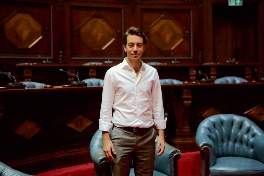 Juan Sartori en el senado 243243