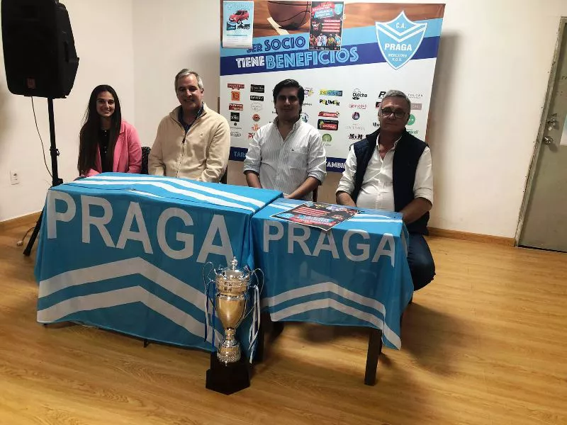 lanzamiento cuadranguklar Praga - copia