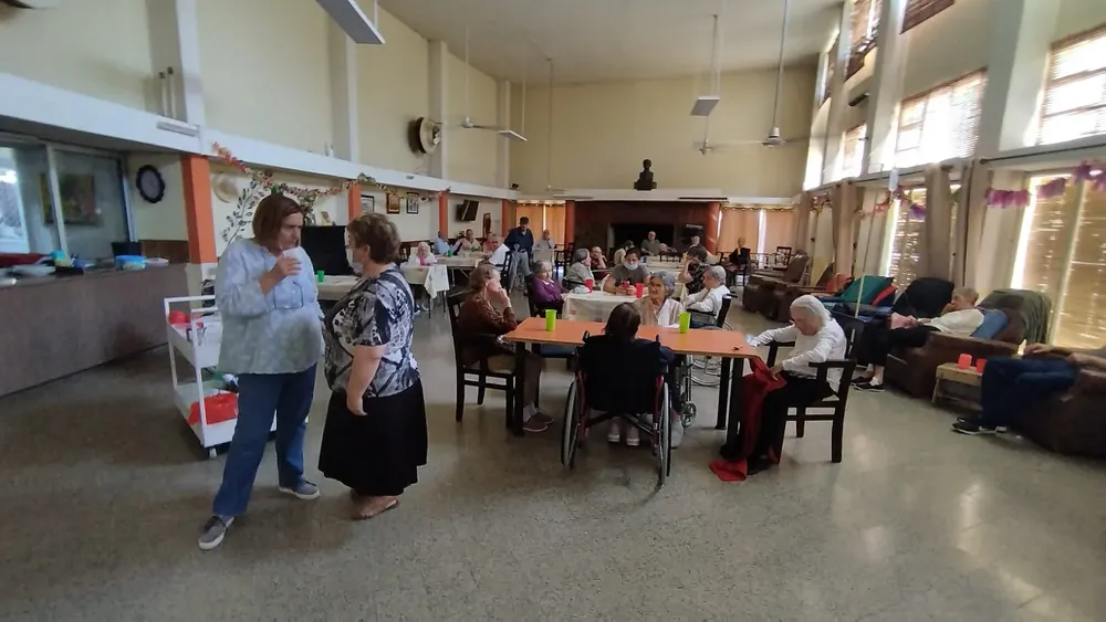 maria fajardo en hogar de ancianos 