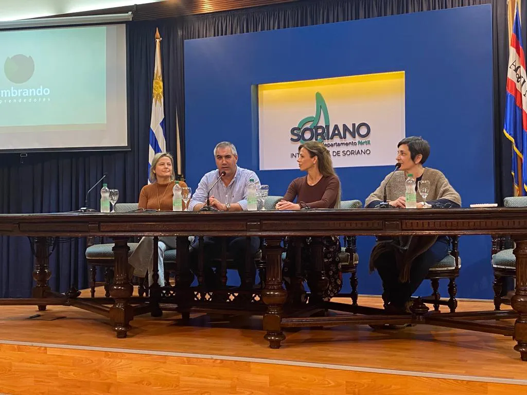 sembrando