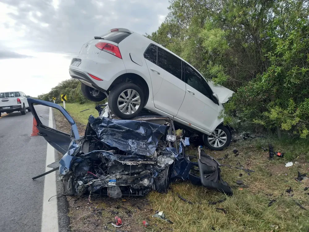 aa8f4d9e-dd4c-402e-b2cc-c0a1952ab370