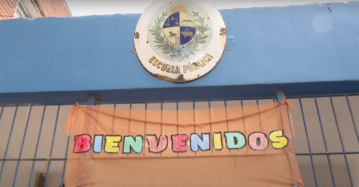 escuela publica 324134