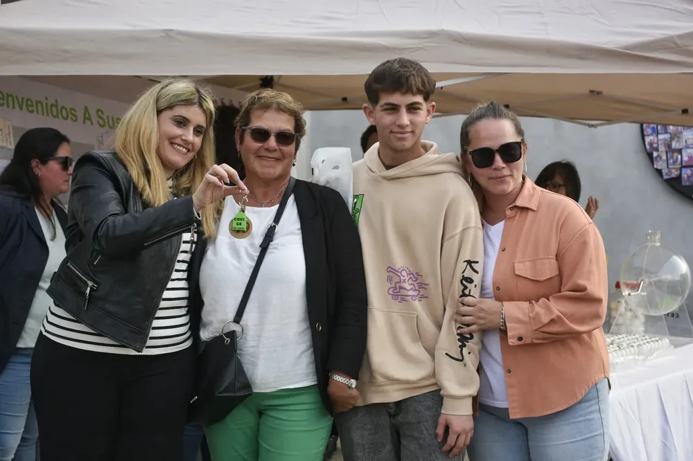 71e7bf52-ebf5-bf24-d5da-8b4045695ff9