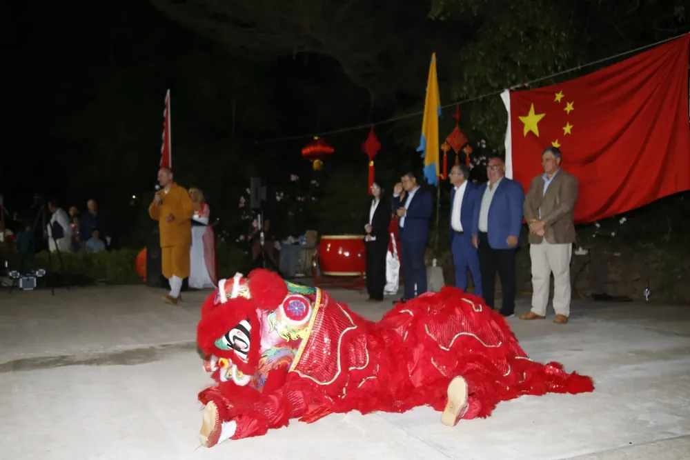 3b5e0686-ec64-4627-9413-d5214922287f