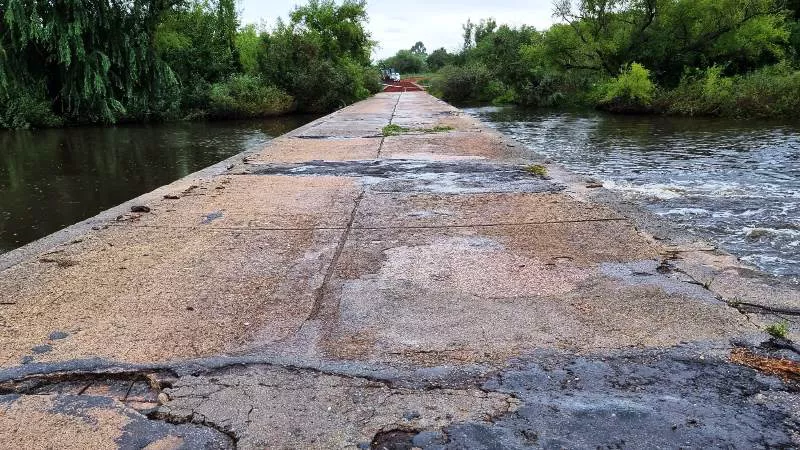 PASO DE LA CRUZ CERRADO EL TRANSITO 3