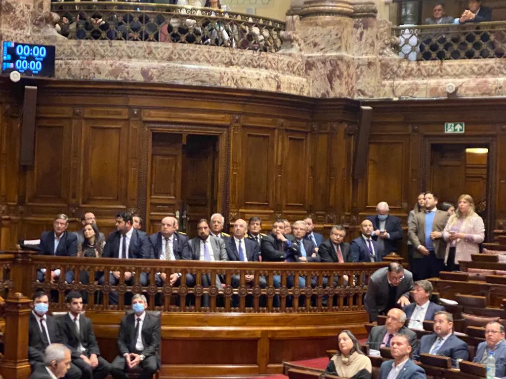 Besozzi homenaje a Larrañanga