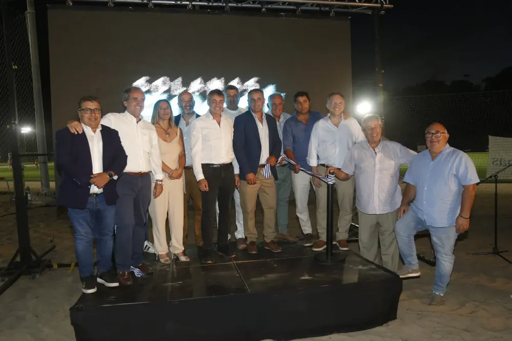 32bb6cb3-9154-4992-86f3-455573af9811