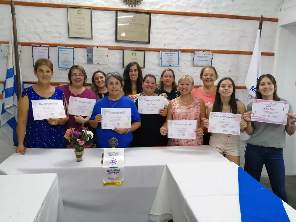 rotary mujeres