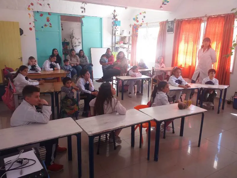Soriano Rural - charla odontólogos esc. Nº 22 - 2