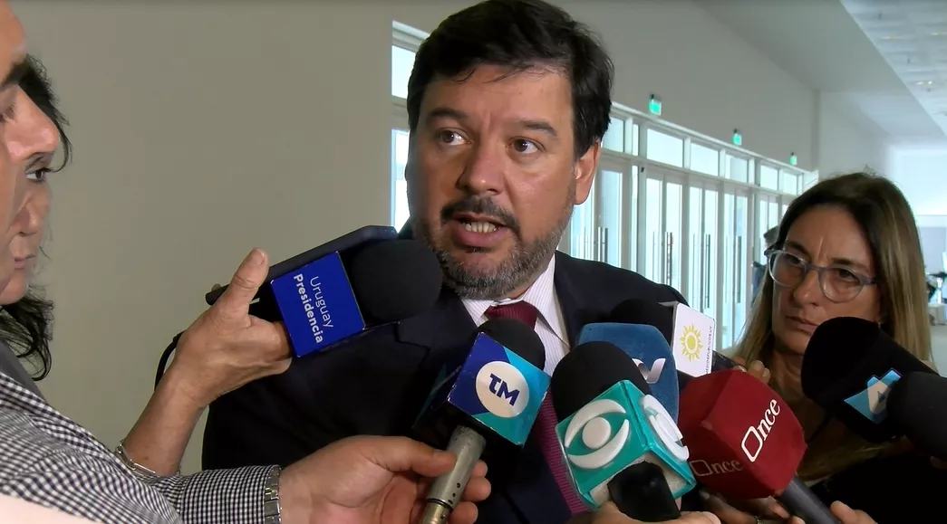 Adrian Peña 324132