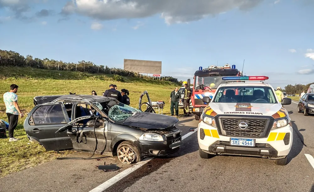 5ff869cd-b7b4-48b0-a241-ca57571f41dd