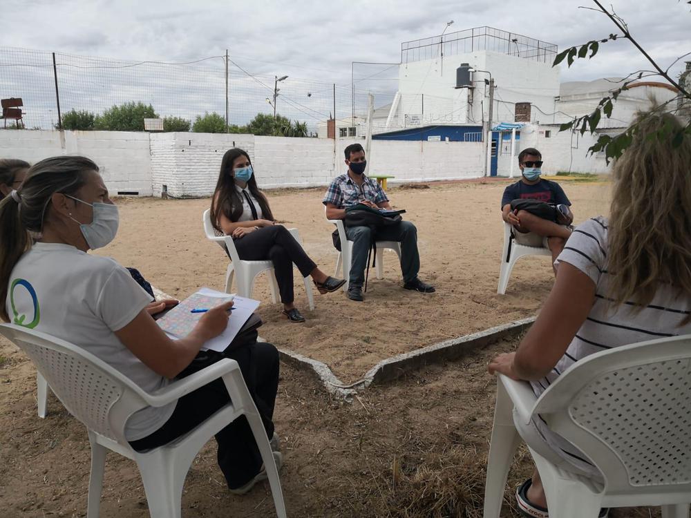 Reunion con docentes Cardona
