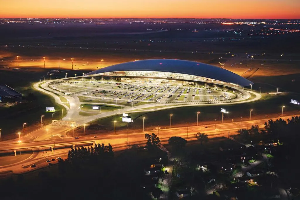 AeropuertoMVD-2-1024x683