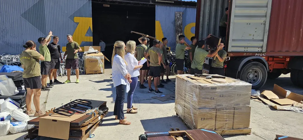 se recibió donación de material y equipamiento ortopédico - 1