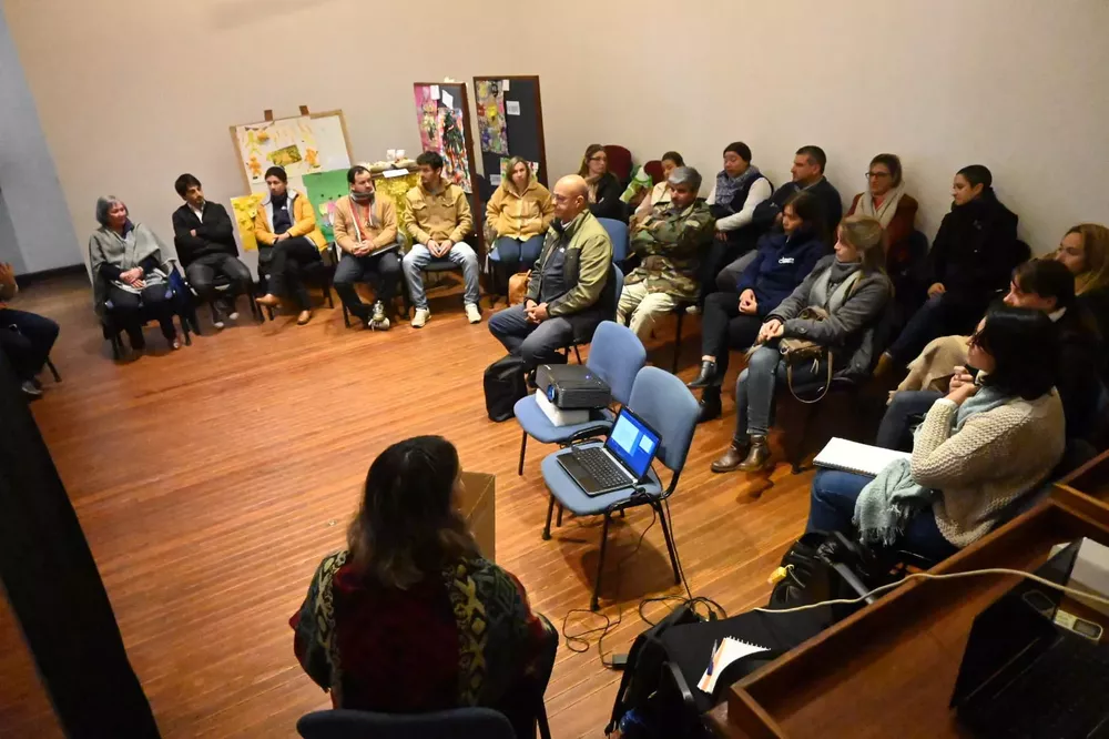 charla actividad educativa gestión residuos 2