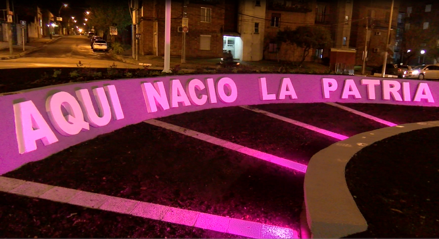 Rotonda Aquí nació la Patria 324324