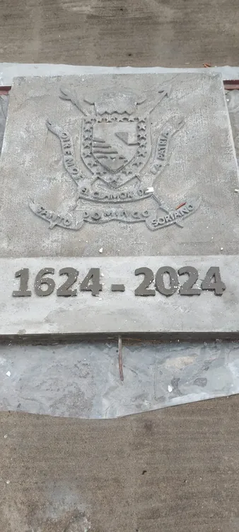 Villa Soriano - escudo para plaza de los 400 años