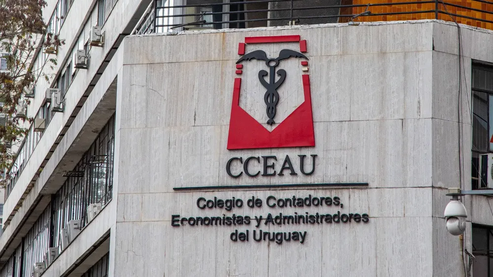 cee4fdf7-7e8e-2a3e-0416-4a950d8aea8e