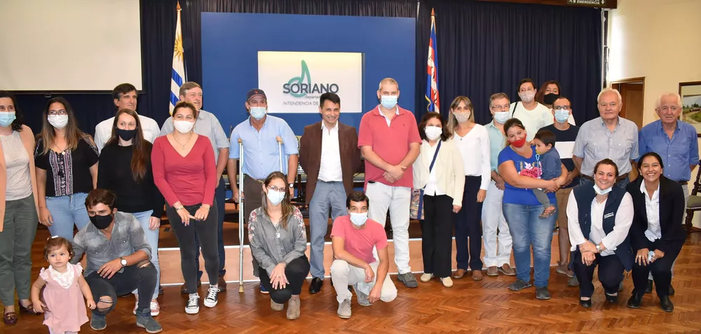 Besozzi en entrega de equipamiento PIP 3