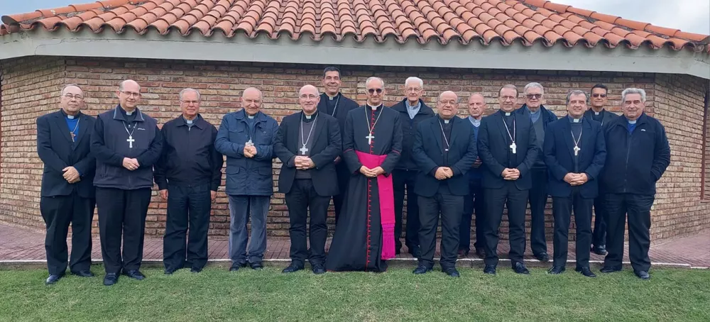 OBISPOS_CEU_NUNCIO-GALLONE_2023