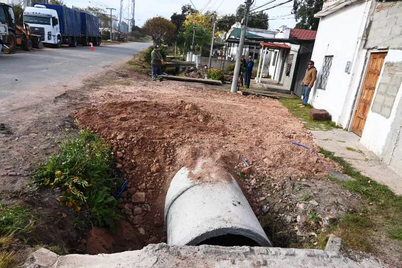 entubado para pluviales en Cno. Pense 2