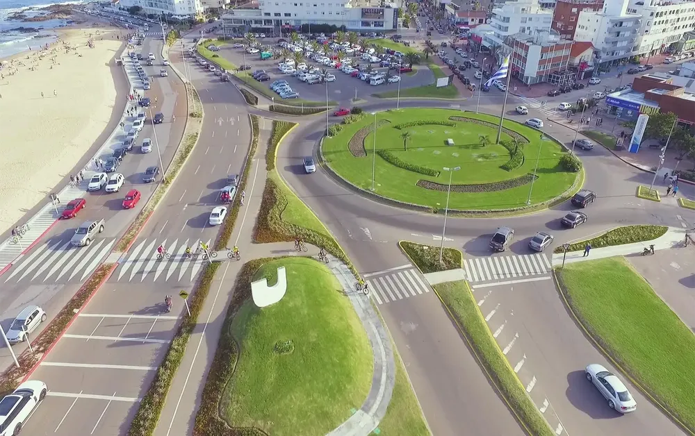 punta del este 2432