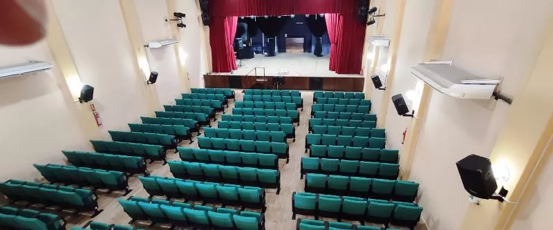 nuevas butacas teatro Artigas de Cardona 2