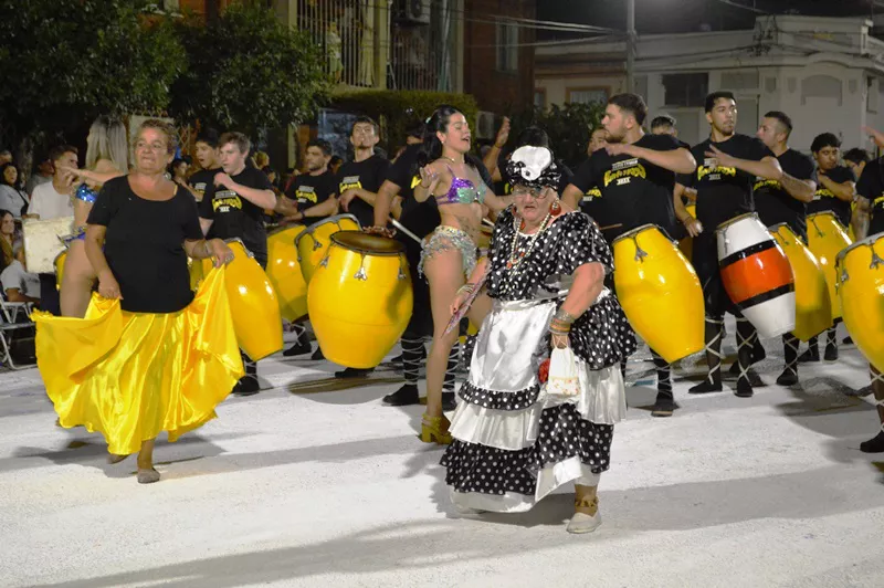 Muyinga Desfile