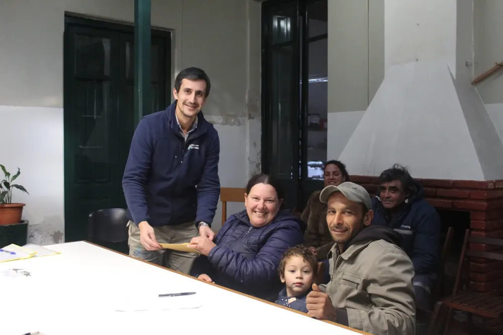 thumbnail_plan Avanzar familias firman acuerdos - 3