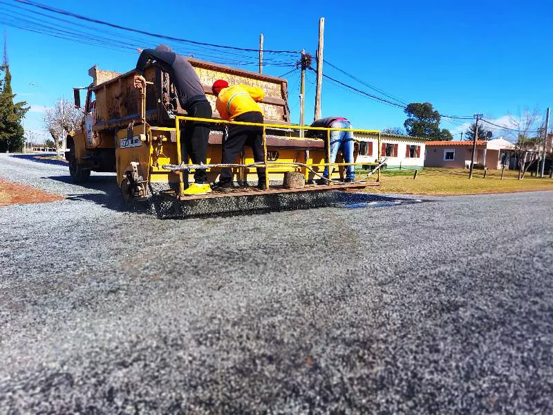Palmitas - pavimentación calles MEVIR I - 1
