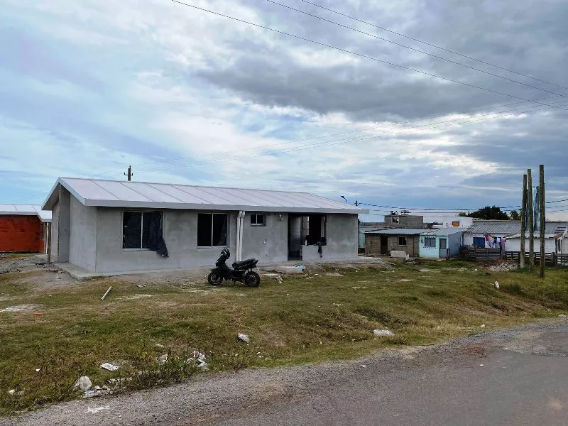 Plan Realojos II - beneficiarios ya trabajan en viviendas 4