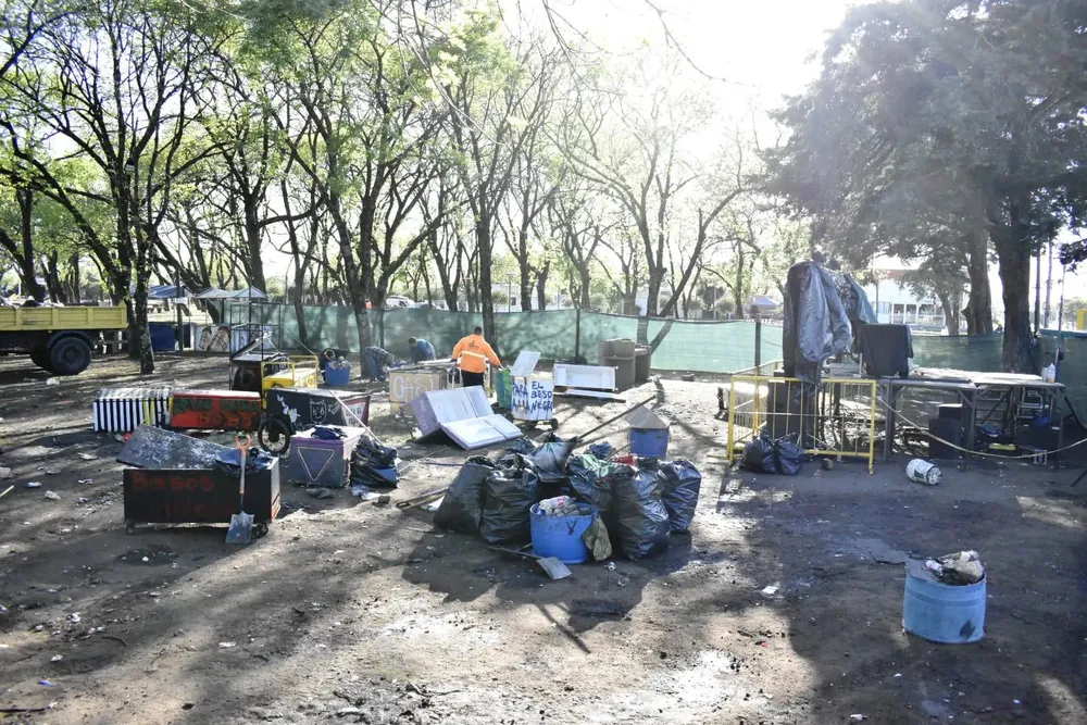 limpieza parque cazeaux