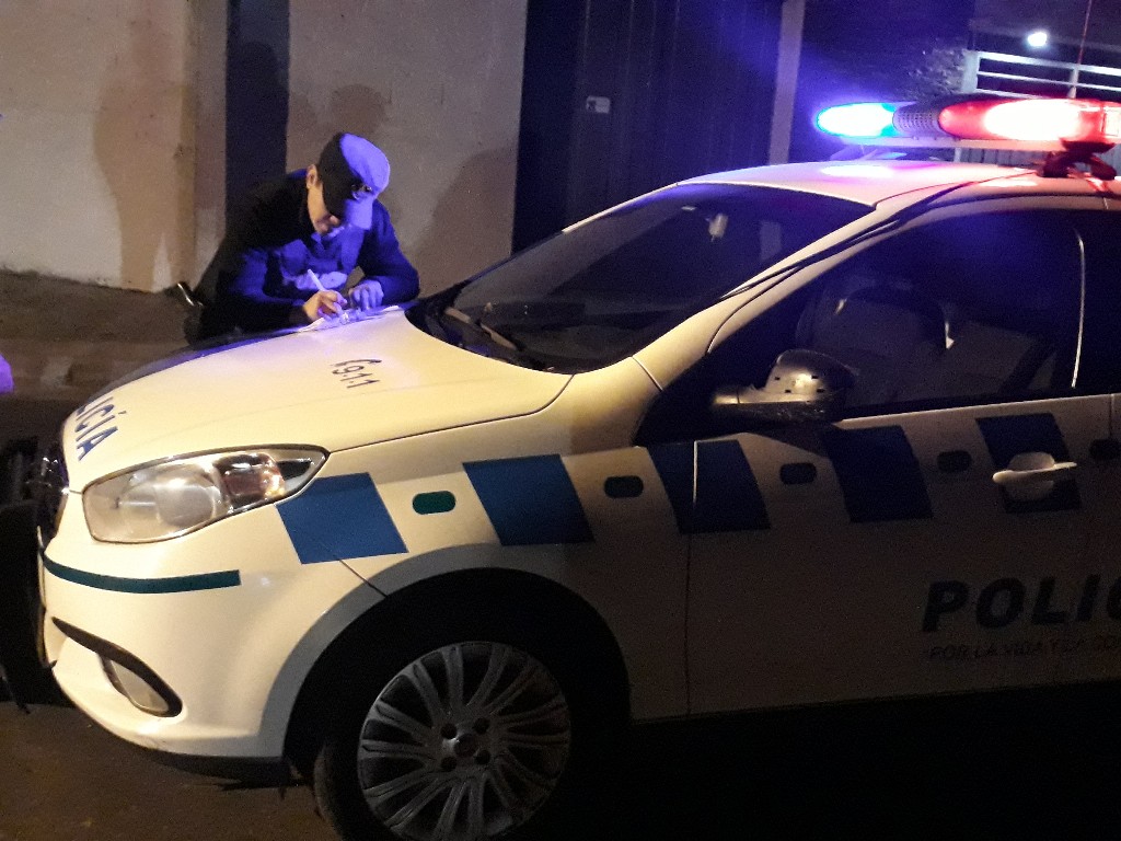 policia de noche- junio 19