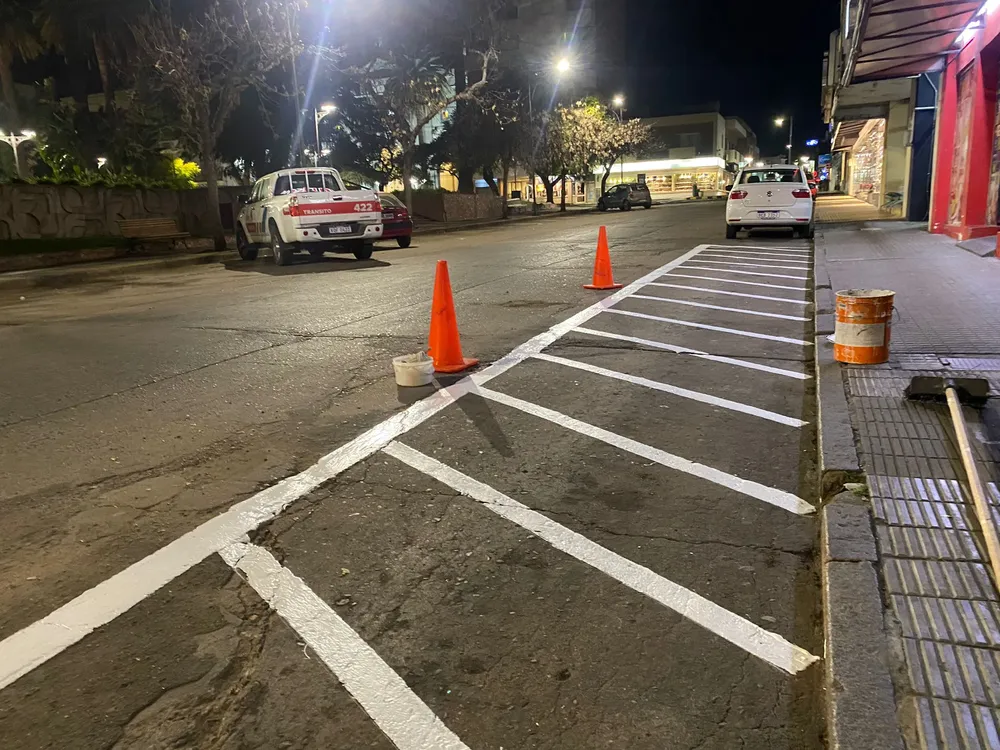 nuevos estacionamiento motos - avanza pintura de espacios - 2