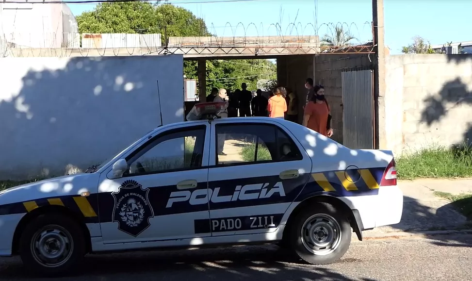 Policia Maldonado 324234