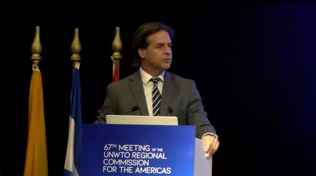 Lacalle Pou 3413
