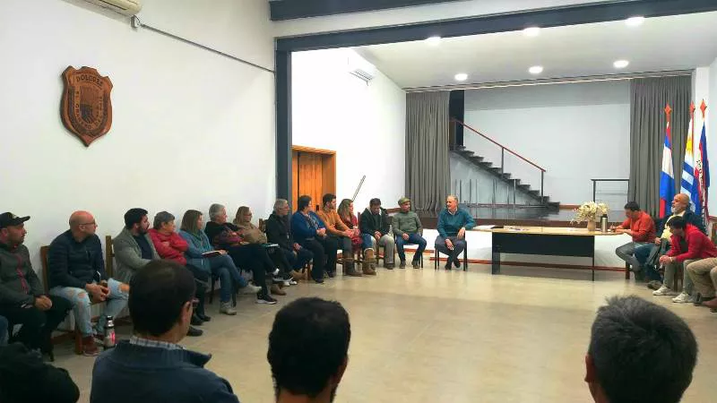 Dolores - reunión con actores culturales 1