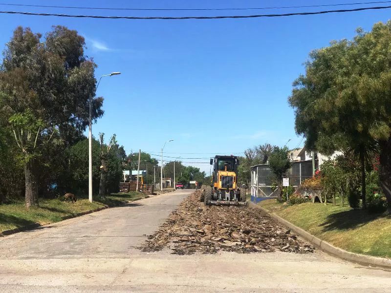 Cardona - inicio obra pavimentación 25 cuadras - 5