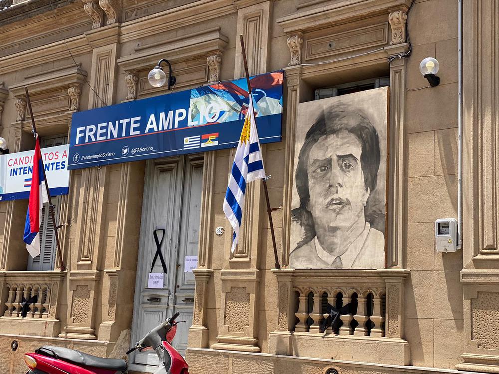 61041918-b794-43a2-a087-a4dea8ef585f