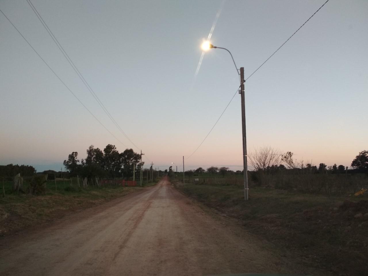 thumbnail_extensión alumbrado Cno. Gandolfo y ruta 14 - 2