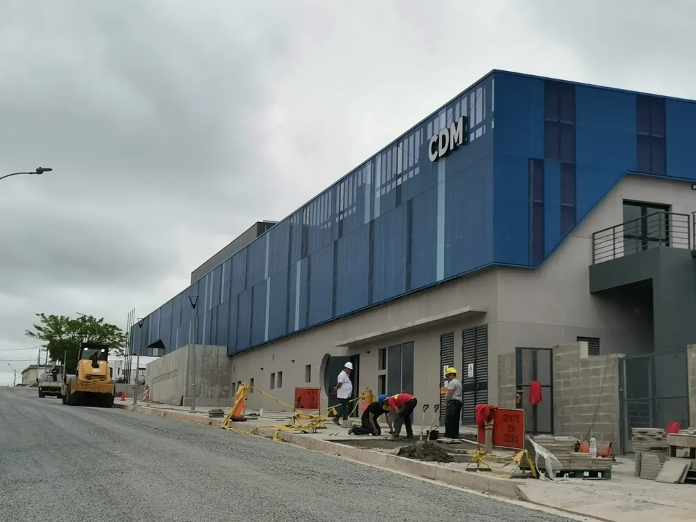 OBRAS ENTORNO DEL CDM - 4