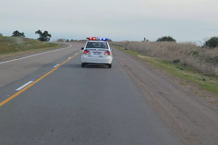 policia ruta 21- dolores (1)
