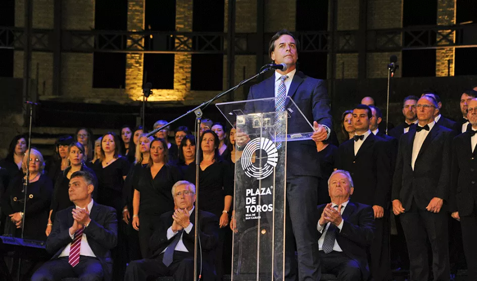 lacalle en plaza toros