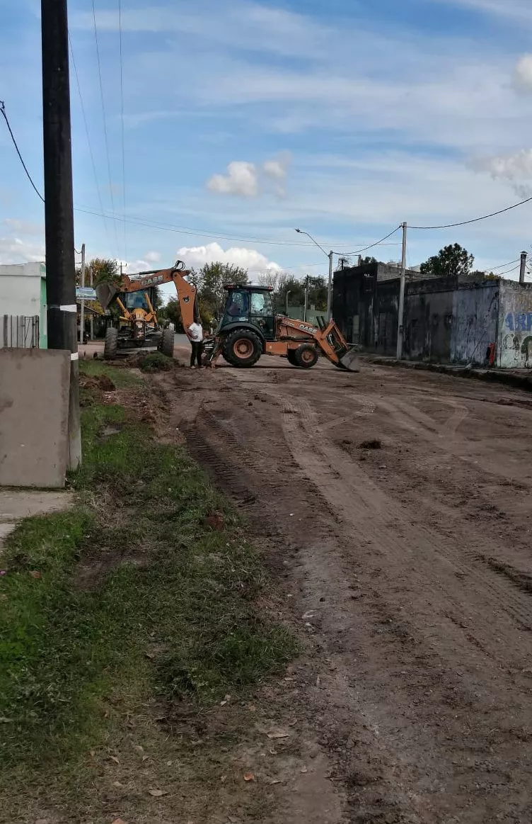 progresan obras calle Lavalleja - Villa Soriano 2