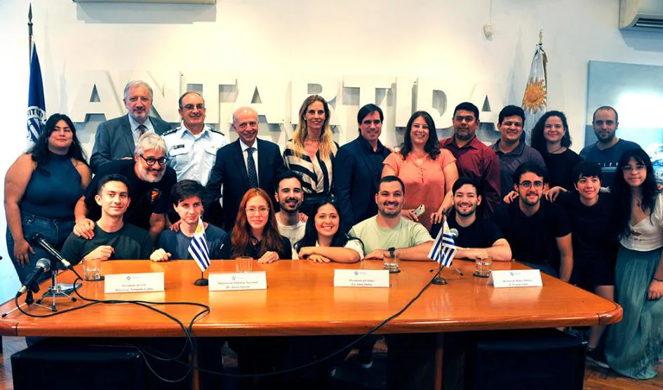 SODRE A LA ANTARTIDA