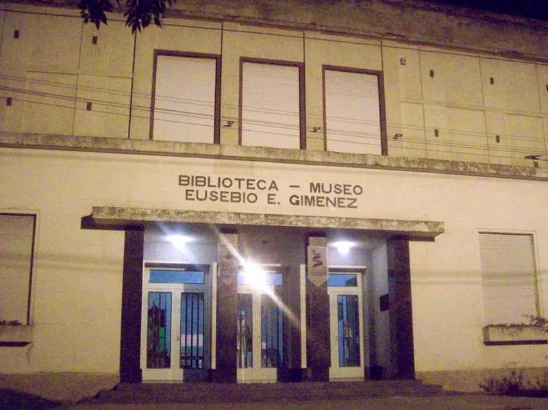 BIBLIOTECA GIMENEZ