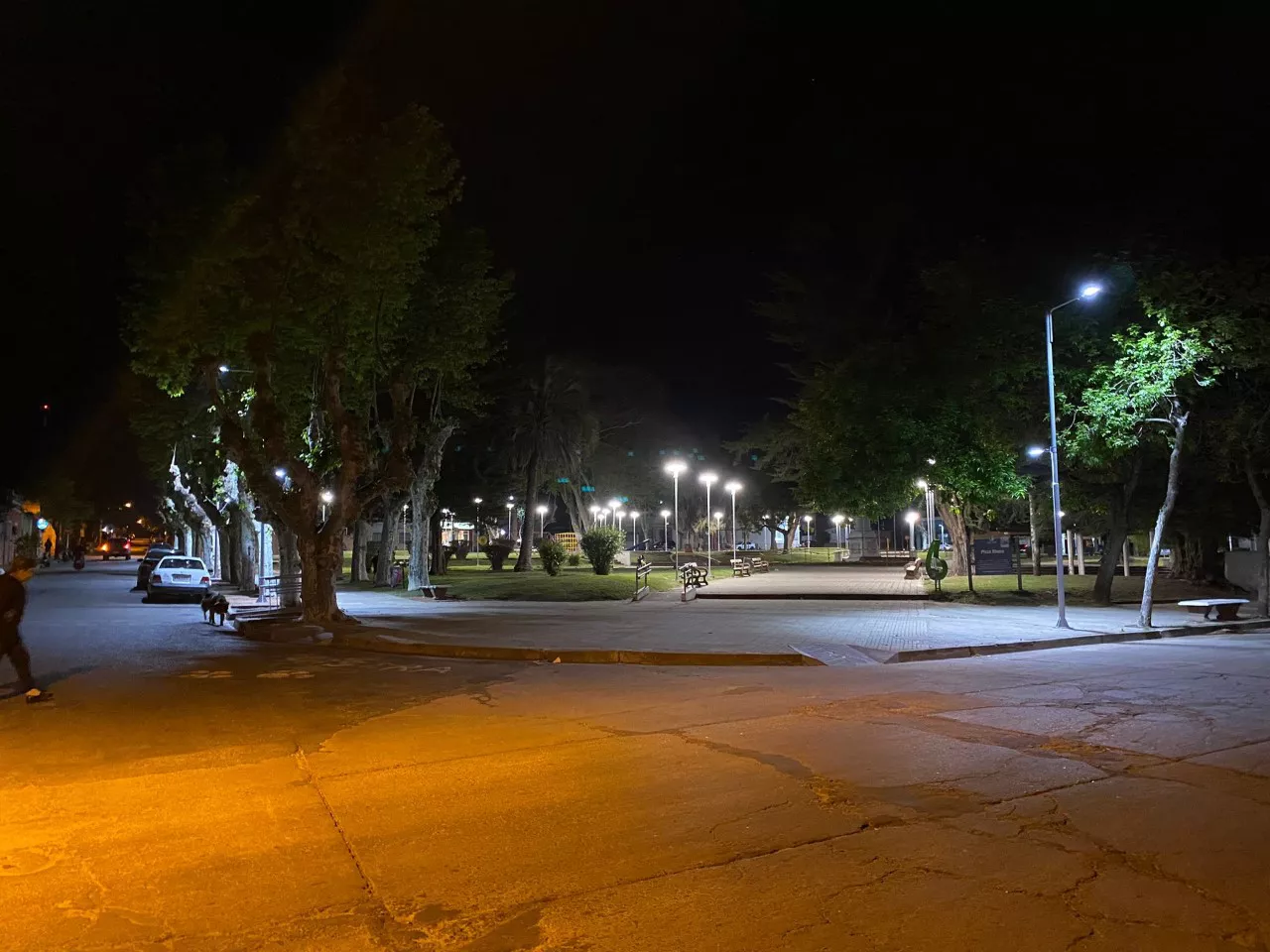 thumbnail_plaza Rivera - mejoras en iluminación 3