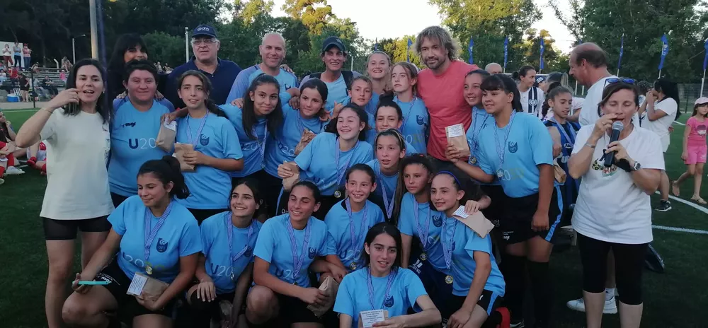PLANTEL FEMENINO U 2030 SORIANO - 1