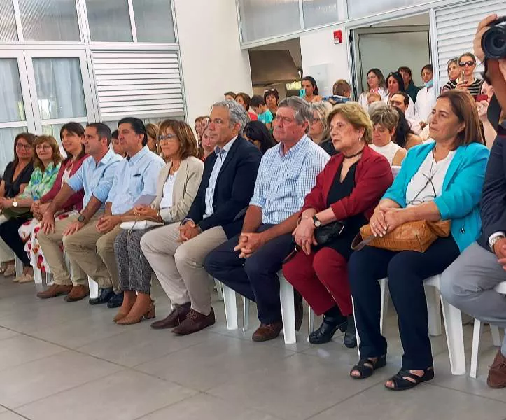 233d28ae-0ef2-4325-9485-b4a54d812073 - copia